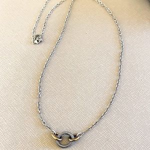 ✨James Avery Oval Twist Charm Holder Necklace✨